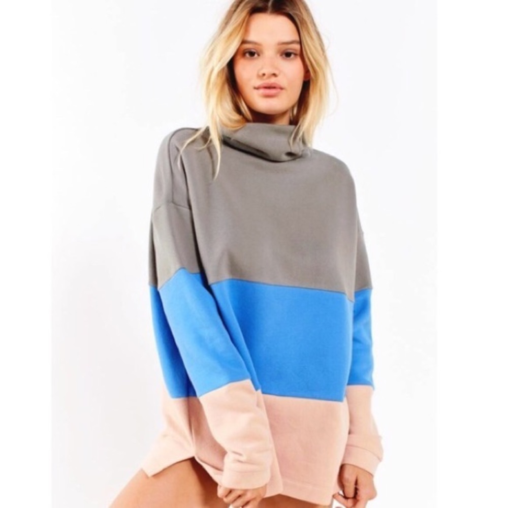 Urban Outfitters Colorblock turtleneck tunic